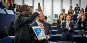 Dr. Denis Mukwege und Martin Schulz bei der Verleihung des Sacharov-Preises. Foto: (c) Claude Truong-Ngoc / Eurojournalist(e)
