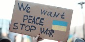 Natürlich - doch Frieden erreicht man nicht durch Kriegstreiberei. Foto: Bartosz Brzezinski / Wikimedia Commons / CC-BY 2.0