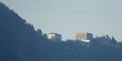 In dieser idyllischen Atmosphäre am Bürgenstock bei Luzern werden die Mächtigen der Welt nicht über Frieden, sondern über Krieg reden. Foto: Asurnipal / Wikimedia Commons / CC-BY-SA 4.0int