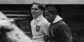 Luz Long et Jesse Owens - une belle histoire d'amitié lors des JO 1936 à Berlin, malgré le racisme des nazis. Foto: Unknown author / Wikimedia Commons / CC0 1.0