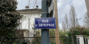 Mettre des micro-entrepreneurs à la rue, tel est le prôôôjet de la macronie ! Foto: Chabe01 / Wikimedia Commons / CC-BY-SA 4.1int