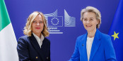Georgia Meloni, le nouveau visage de l'extrême-droite européenne et Ursula von der Leyen, réélue avec des votes de l'extrême-droite. Foto: © European Union, 2025 / Wikimedia Commons / CC-BY 4.0int